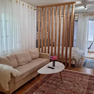 https://new-two-apartment-separated-in-tirana.hotels-in-tirana.com
